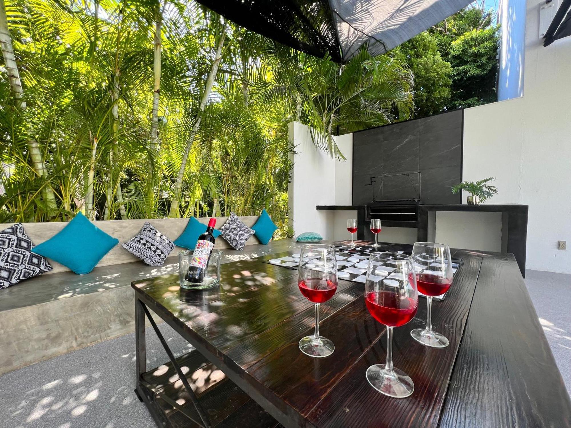 Luxury In Breakfast Shuttle Included! Private Pool Garden Private Area 5 Min 5ta 22 Pax Villa *